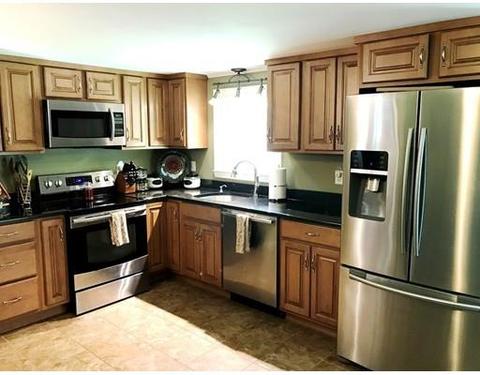 88 King St, Hanson, MA 02341 photo 2