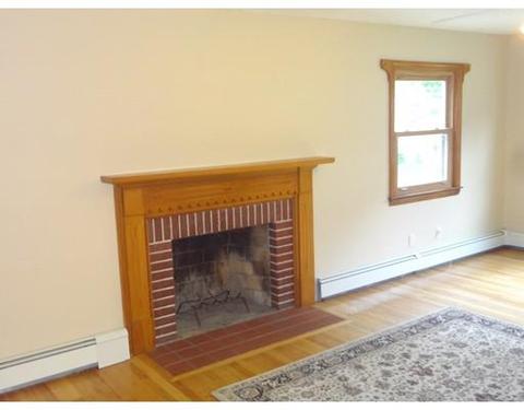 27 Bennington St, Springfield, MA 01108 photo 7