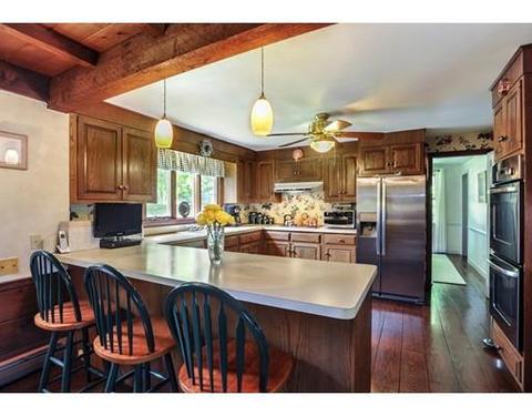 1186 Main St, Hingham, MA 02043 photo 2