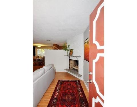 9 Durant Ave, Maynard, MA 01754 photo 3