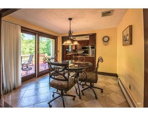 50 Collins Ave, Reading, MA 01867 photo 10