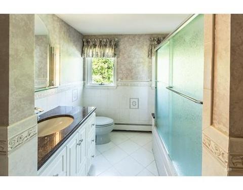 50 Collins Ave, Reading, MA 01867 photo 9