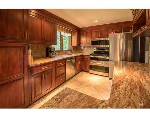 50 Collins Ave, Reading, MA 01867 photo 11