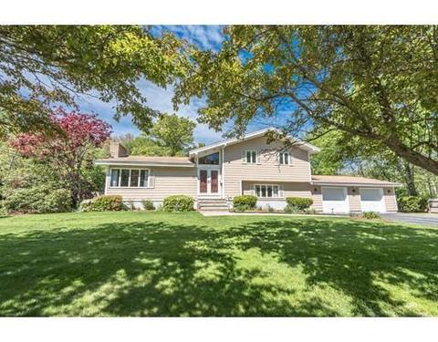 50 Collins Ave, Reading, MA 01867 photo 1
