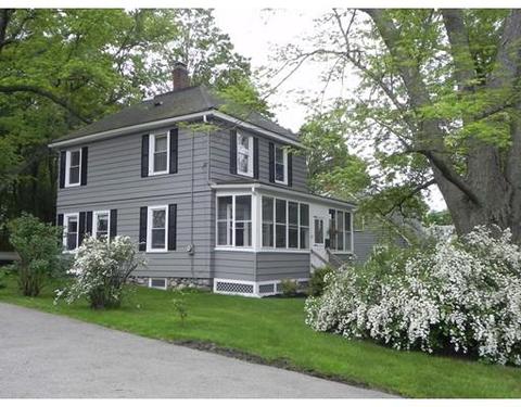 33 Centre St, Danvers, MA 01923 photo 1