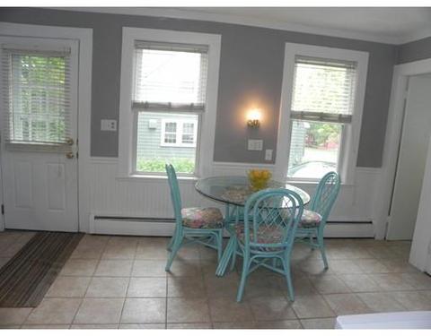 33 Centre St, Danvers, MA 01923 photo 9