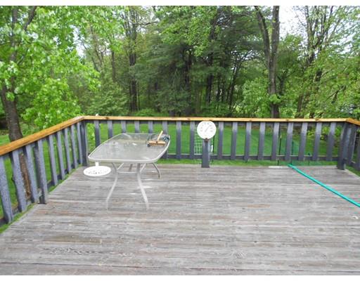 8 Ray Ln, Sutton, MA 01590 photo 11