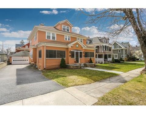 14 Lenox St, Worcester, MA 01602 photo 1
