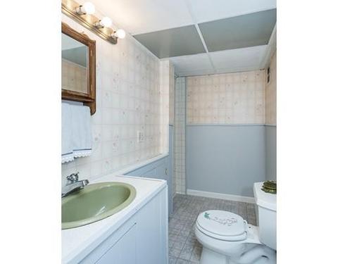 66 Beech St, Chicopee, MA 01020 photo 27