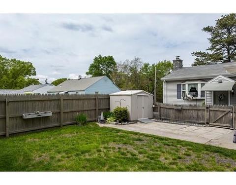 66 Beech St, Chicopee, MA 01020 photo 4