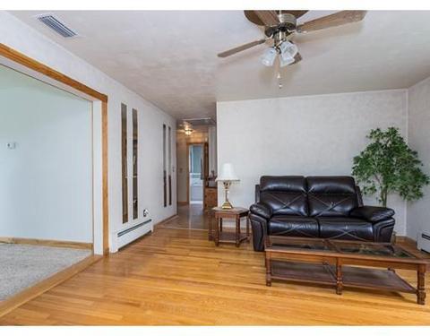 66 Beech St, Chicopee, MA 01020 photo 10