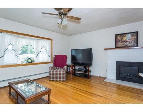 66 Beech St, Chicopee, MA 01020 photo 24
