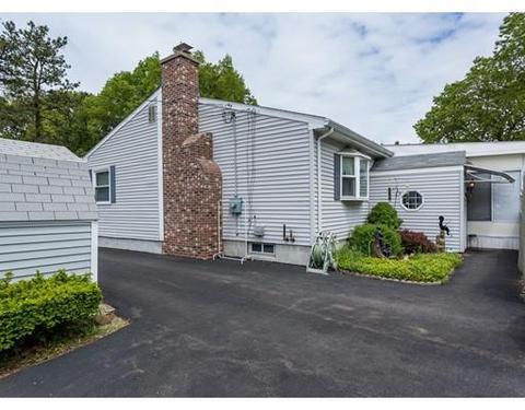 66 Beech St, Chicopee, MA 01020 photo 3