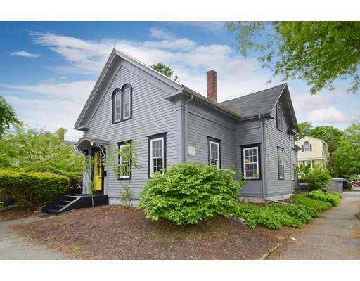 35 Cherry St, Danvers, MA 01923 photo 2