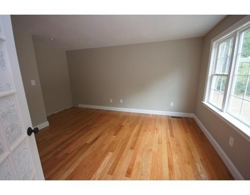 9 Sandra Cir, Mendon, MA 01756 photo 6