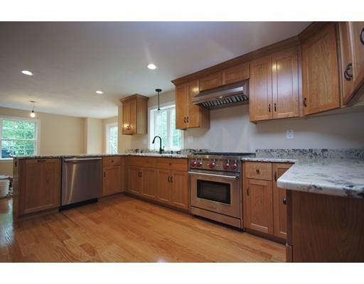 9 Sandra Cir, Mendon, MA 01756 photo 9