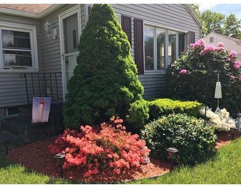 157 Manning St, Chicopee, MA 01020 photo 3