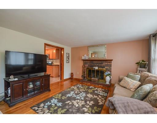 16 Willard St, Wareham, MA 02571 photo 5