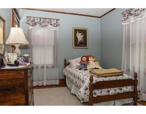 41 Avery St, Dedham, MA 02026 photo 8