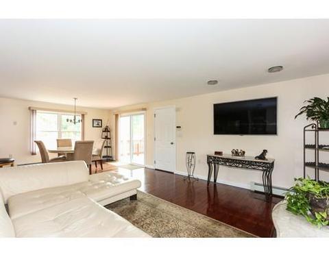 7 Sandy Rd, Wareham, MA 02571 photo 4