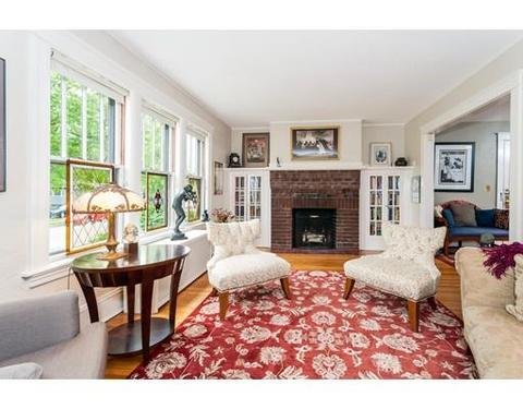 37 Eunice Ave, Worcester, MA 01606 photo 4