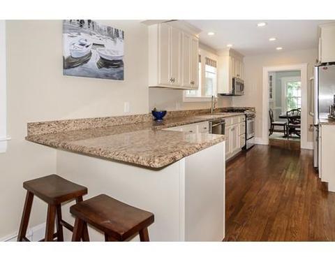 40 Laurel Dr, Needham, MA 02492 photo 6