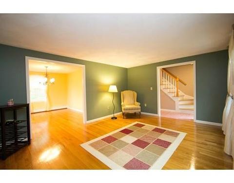 11 Cutting Dr, Maynard, MA 01754 photo 3