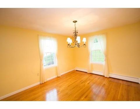 11 Cutting Dr, Maynard, MA 01754 photo 6