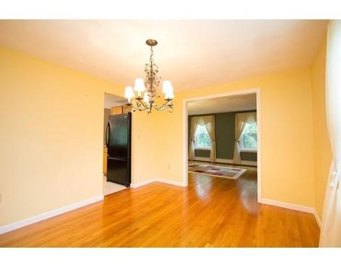 11 Cutting Dr, Maynard, MA 01754 photo 5