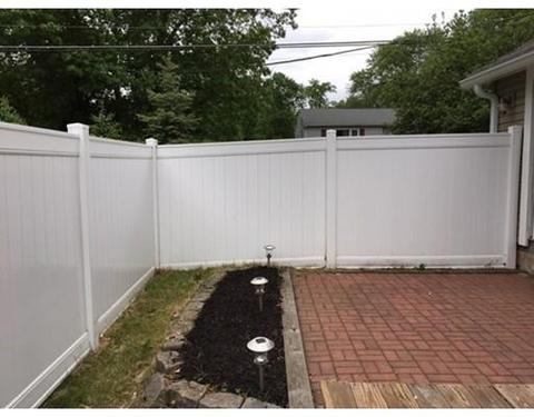 249 Parkerview St, Springfield, MA 01129 photo 20