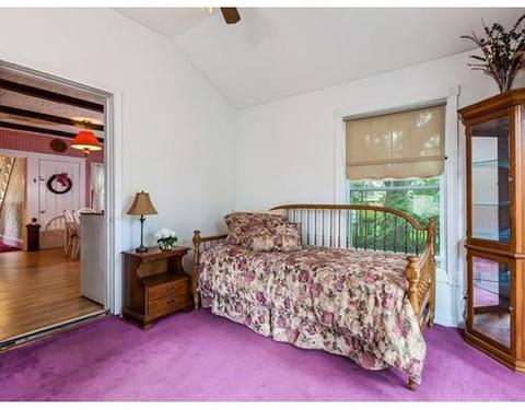 28 Maple Ave, Sharon, MA 02067 photo 15