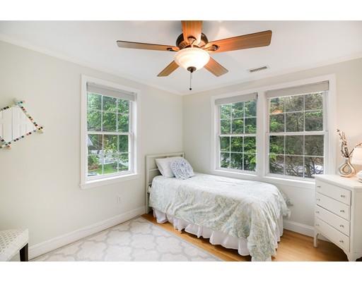 12 Hillcrest Rd, Needham, MA 02492 photo 3