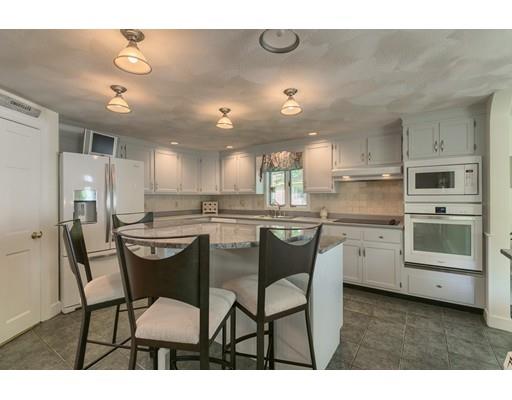 8 Spring St, Danvers, MA 01923 photo 11