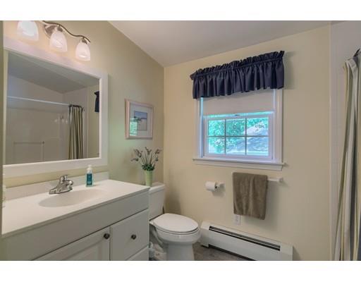 8 Spring St, Danvers, MA 01923 photo 18