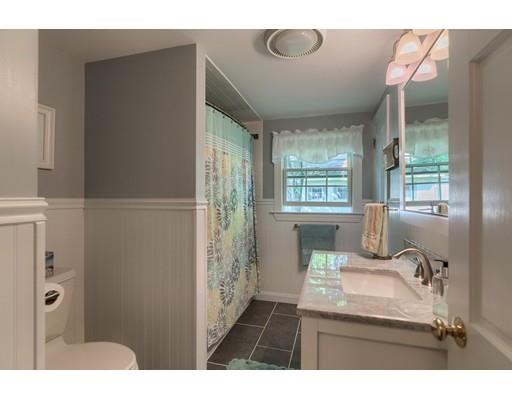 8 Spring St, Danvers, MA 01923 photo 14