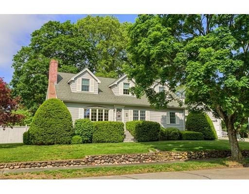 8 Spring St, Danvers, MA 01923 photo 2