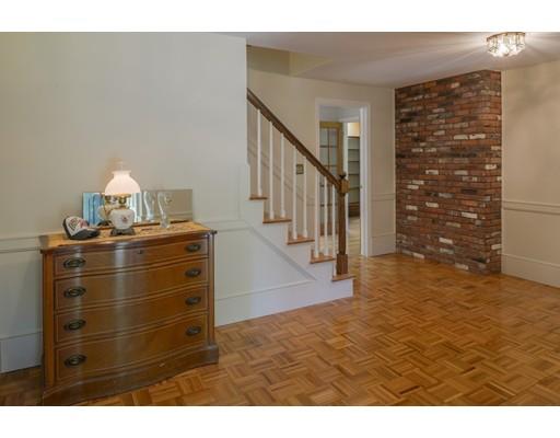 4 Thaxton Rd, Beverly, MA 01915 photo 6
