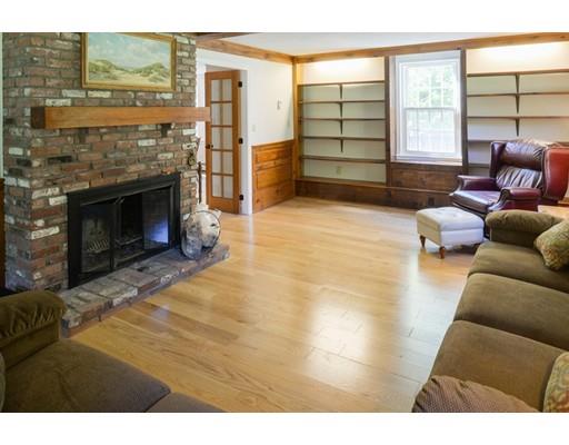 4 Thaxton Rd, Beverly, MA 01915 photo 14
