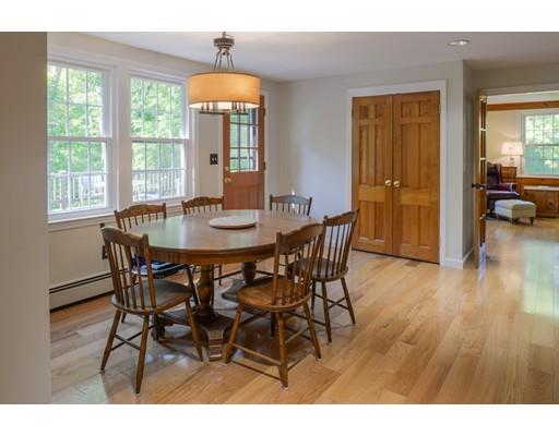 4 Thaxton Rd, Beverly, MA 01915 photo 11