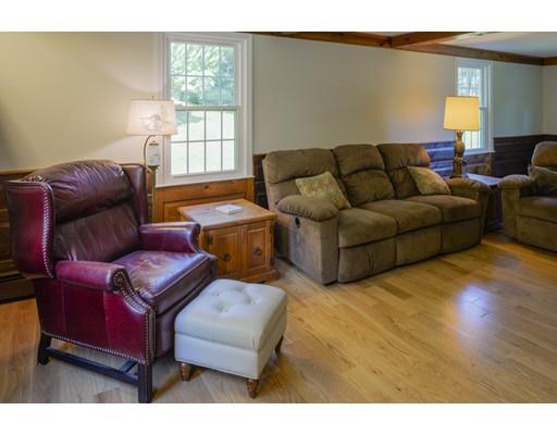 4 Thaxton Rd, Beverly, MA 01915 photo 13