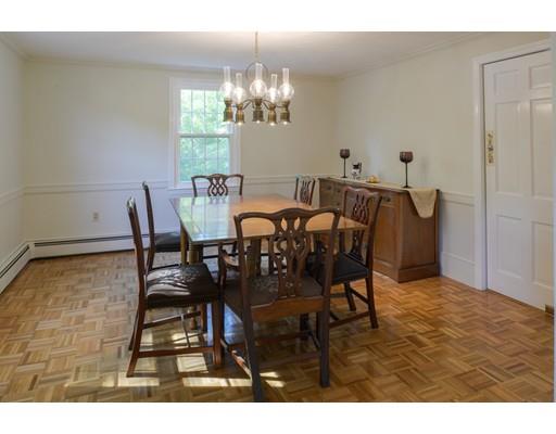 4 Thaxton Rd, Beverly, MA 01915 photo 7
