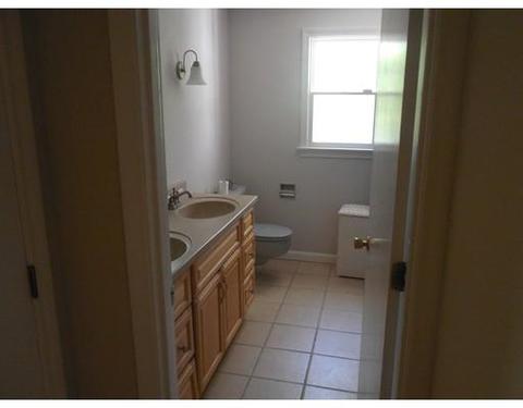 14 Skyview Dr, Ware, MA 01082 photo 11