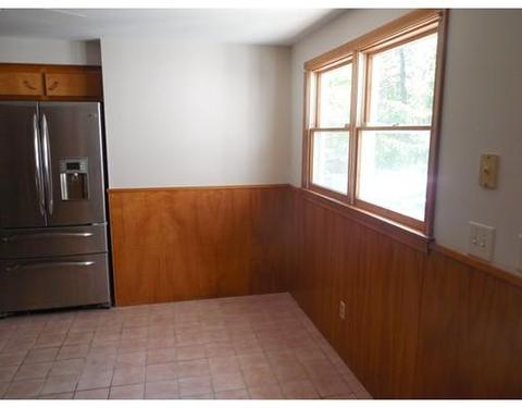 14 Skyview Dr, Ware, MA 01082 photo 9