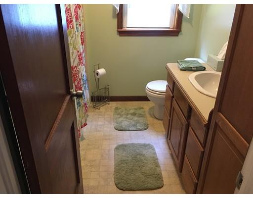 21 Monastery Ave, West Springfield, MA 01089 photo 10