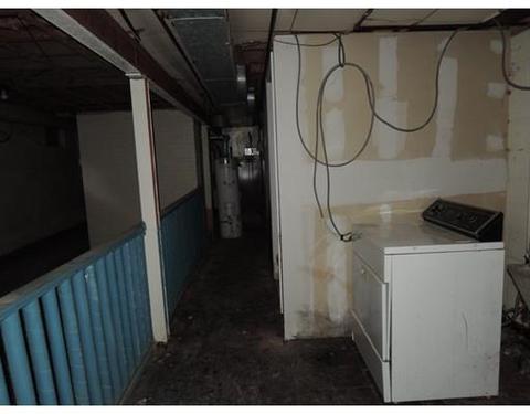 14 Weaver Rd, Springfield, MA 01107 photo 18
