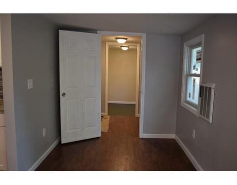55 Groton St, Springfield, MA 01129 photo 18