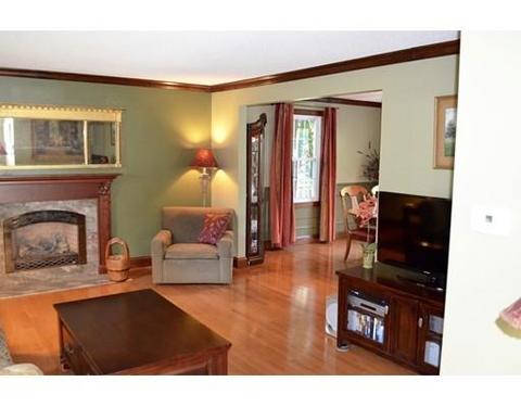 100 Benz St, Springfield, MA 01118 photo 11