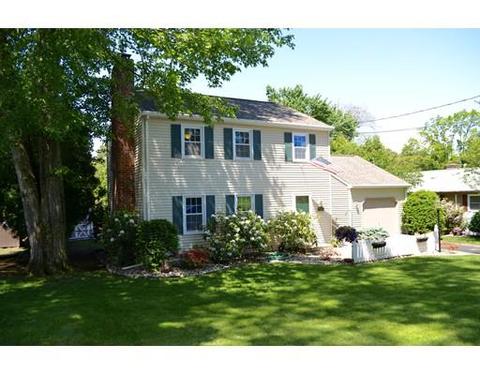 100 Benz St, Springfield, MA 01118 photo 1