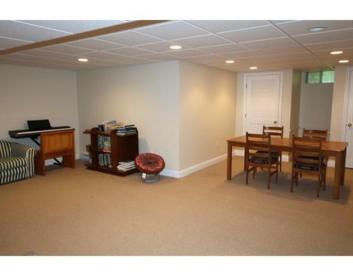 9 Fox Ct, Stow, MA 01775 photo 16