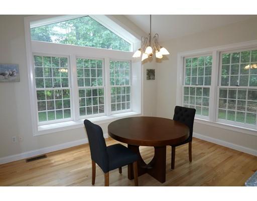9 Fox Ct, Stow, MA 01775 photo 6